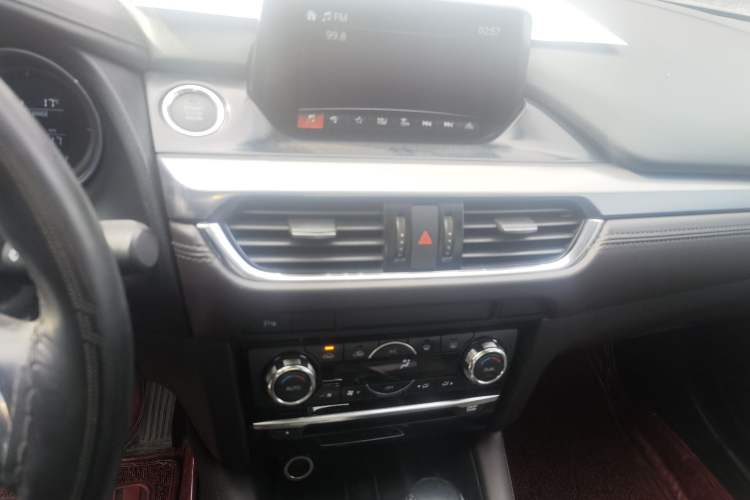 Used Mazda Atenza 2017 2.0L Blue Sky Luxury Edition Audio And AC Panel