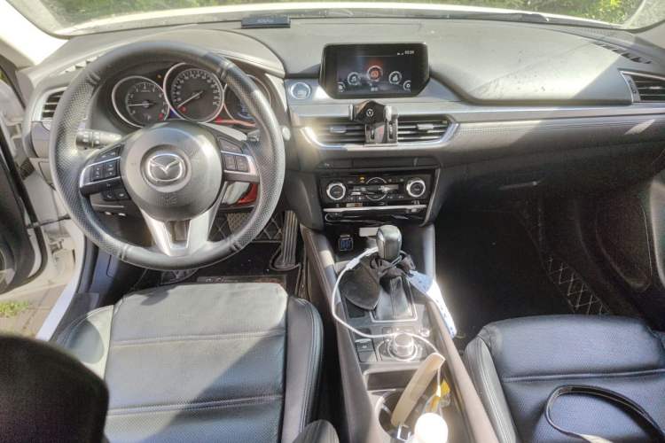 Used Mazda Atenza 2017 2.5L Skyactiv Sport Edition Center Console