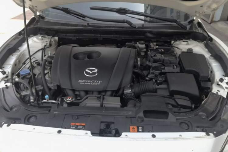 Used Mazda Atenza 2017 2.0L Blue Sky Fashion Edition Engine Bay