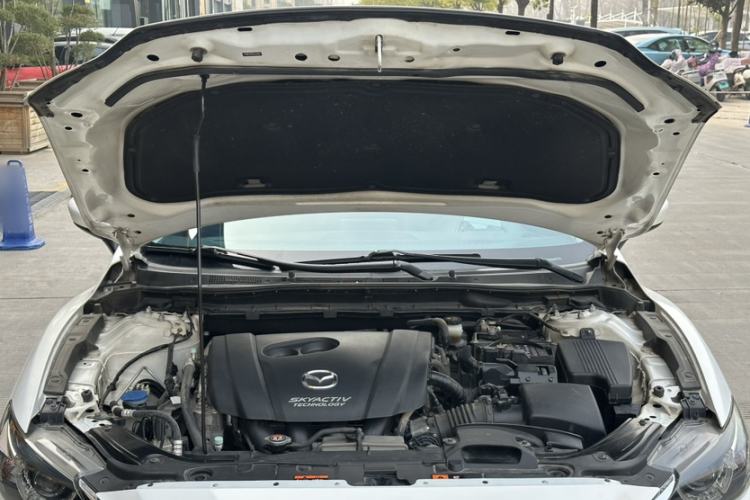 Used Mazda Atenza 2017 2.5L Blue Sky Prestige Edition Engine Bay