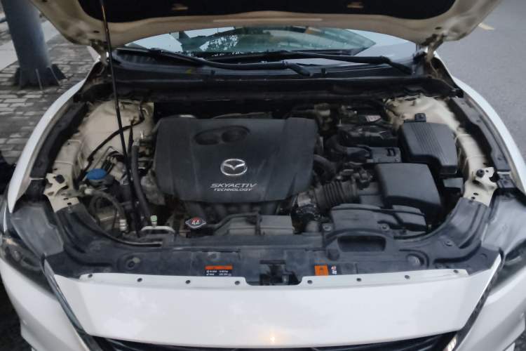 Used Mazda Atenza 2017 2.0L Blue Sky Luxury Edition Engine Bay