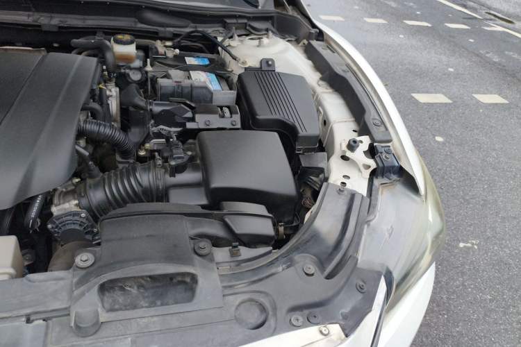 Used Mazda Atenza 2017 2.0L Blue Sky Luxury Edition Engine Bay Left