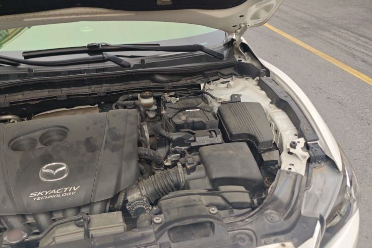 Used Mazda Atenza 2017 2.0L Blue Sky Luxury Edition Engine Bay Left