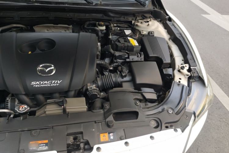 Used Mazda Atenza 2017 2.0L Blue Sky Luxury Edition Engine Bay Left