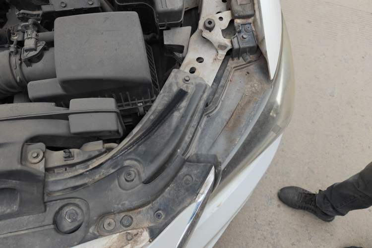 Used Mazda Atenza 2017 2.5L Skyactiv Sport Edition Engine Bay Left