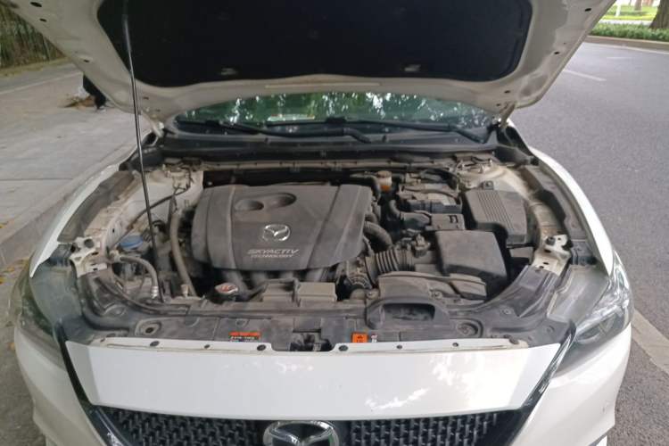 Used Mazda Atenza 2017 2.0L Blue Sky Luxury Edition Engine Bay