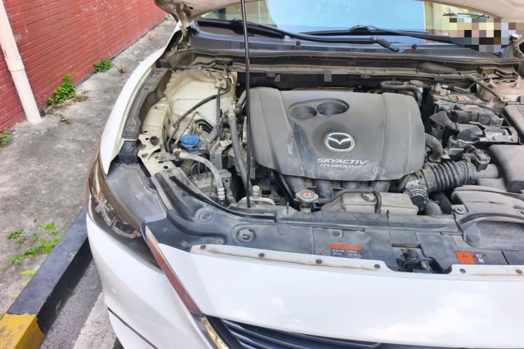 Used Mazda Atenza 2017 2.0L Blue Sky Luxury Edition Engine Bay Right