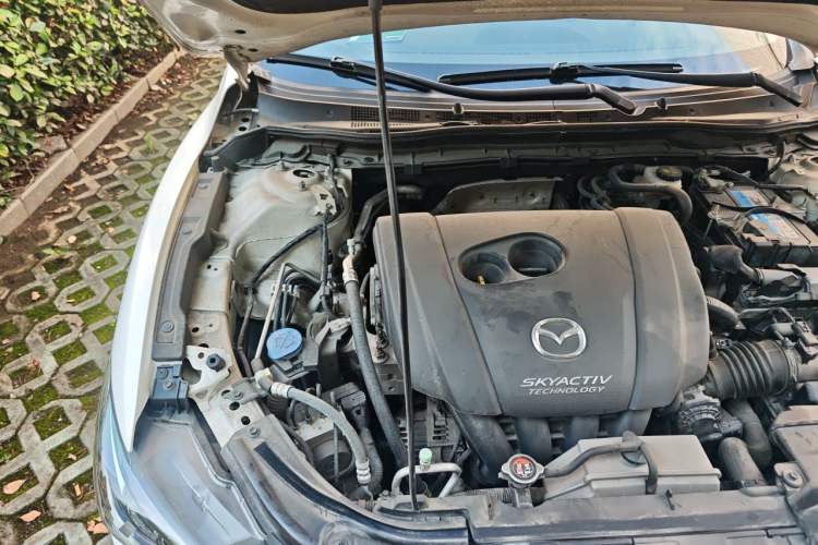 Used Mazda Atenza 2017 2.5L Blue Sky Prestige Edition Engine Bay Right