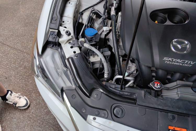 Used Mazda Atenza 2017 2.5L Skyactiv Sport Edition Engine Bay Right