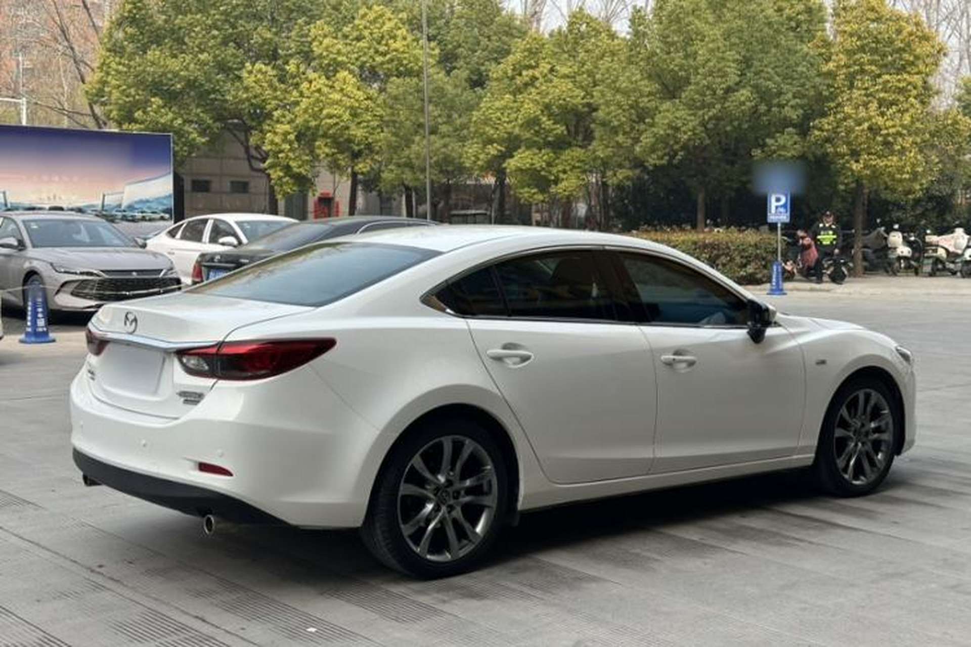 Used Mazda Atenza 2017 2.5L Blue Sky Prestige Edition Exterior 10