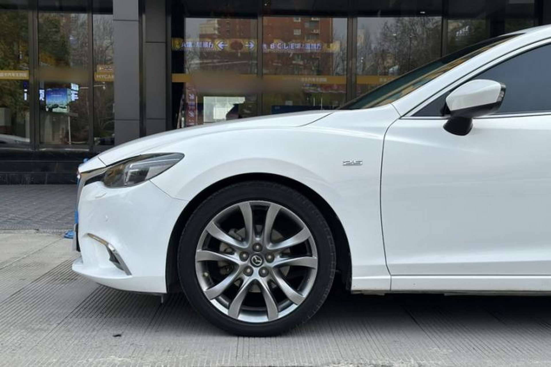 Used Mazda Atenza 2017 2.5L Blue Sky Prestige Edition Exterior 11
