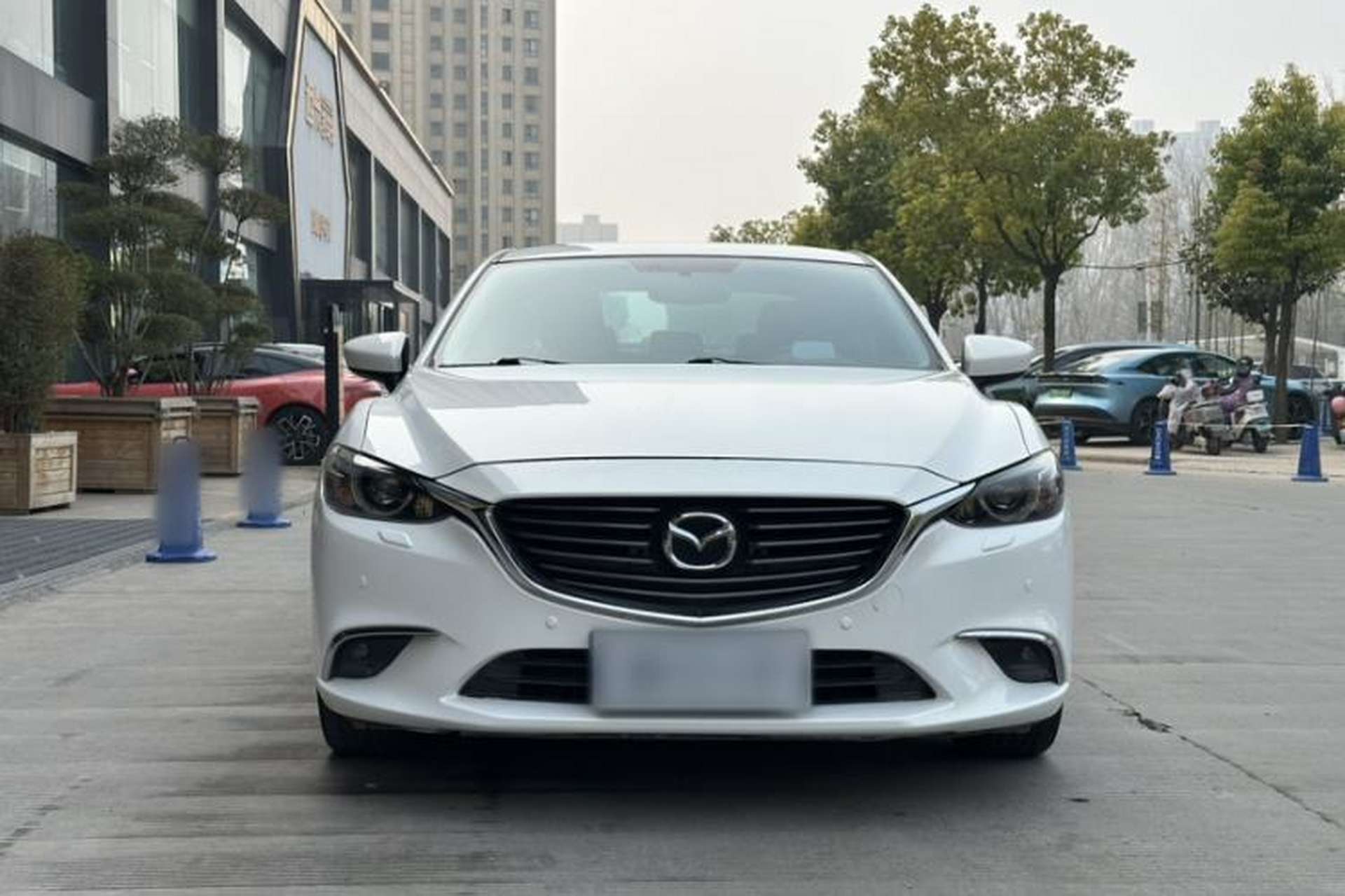 Used Mazda Atenza 2017 2.5L Blue Sky Prestige Edition Exterior 3