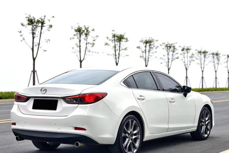 Used Mazda Atenza 2017 2.5L Skyactiv Sport Edition Exterior 6