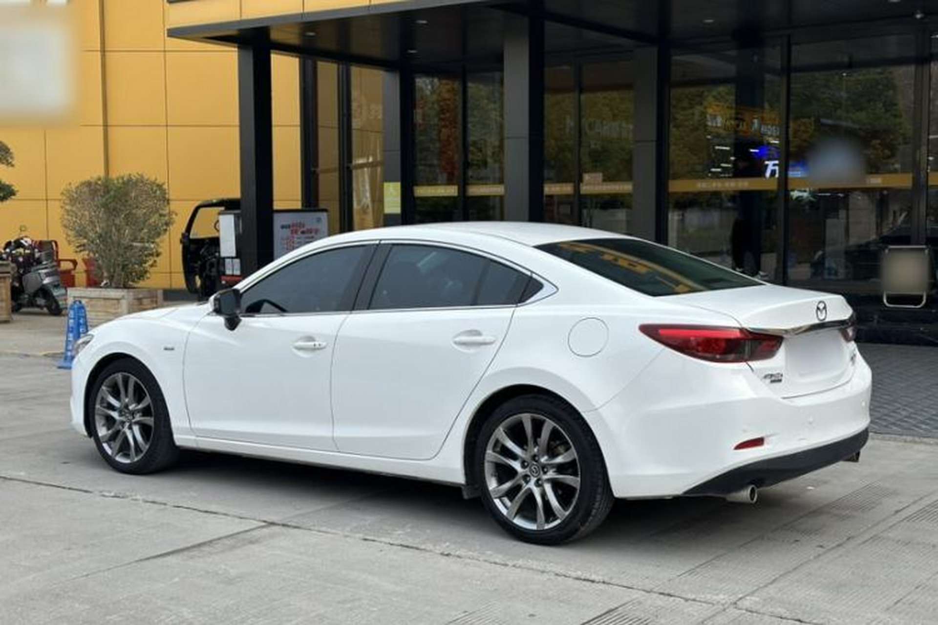 Used Mazda Atenza 2017 2.5L Blue Sky Prestige Edition Exterior 7