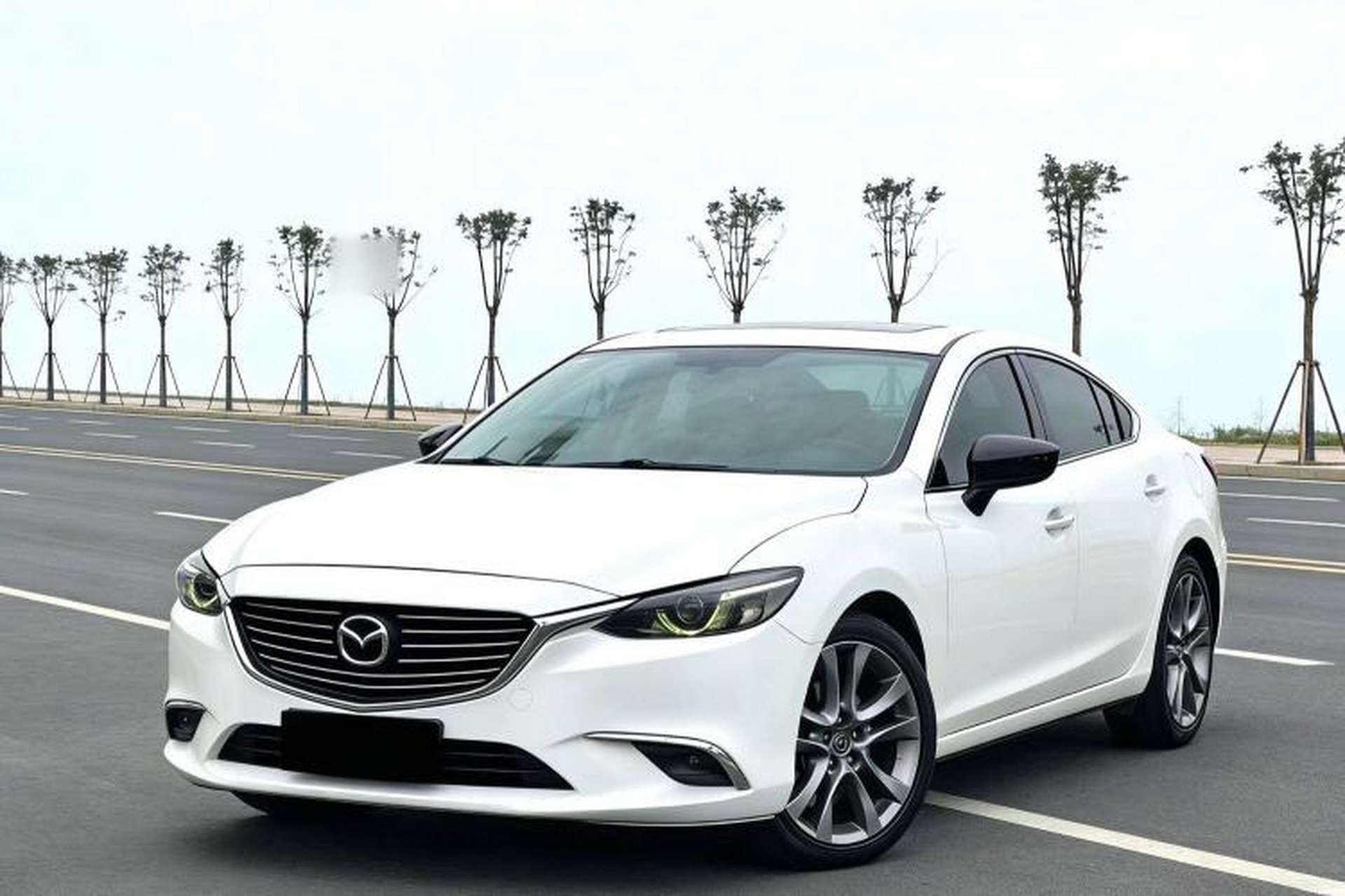 Used Mazda Atenza 2017 2.5L Skyactiv Sport Edition Front Left 45 Deg