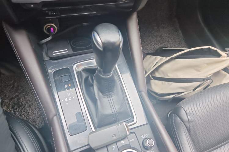 Used Mazda Atenza 2017 2.5L Skyactiv Sport Edition Gear Lever