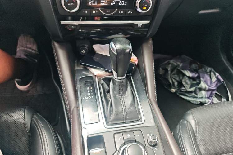 Used Mazda Atenza 2017 2.0L Blue Sky Luxury Edition Gear Lever
