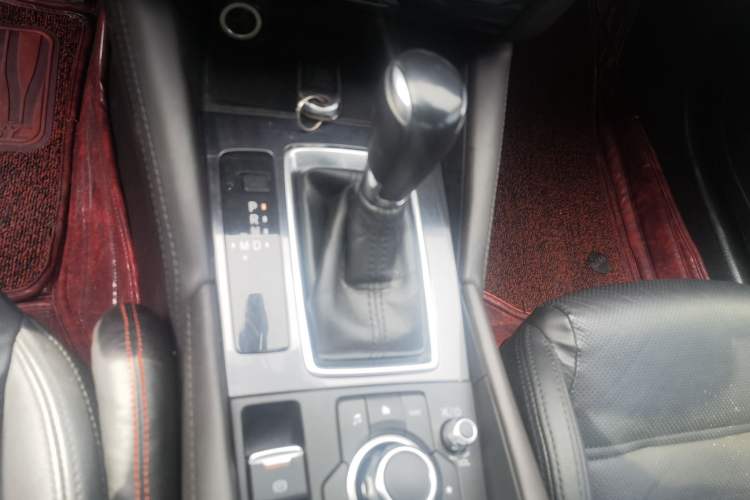 Used Mazda Atenza 2017 2.0L Blue Sky Luxury Edition Gear Lever