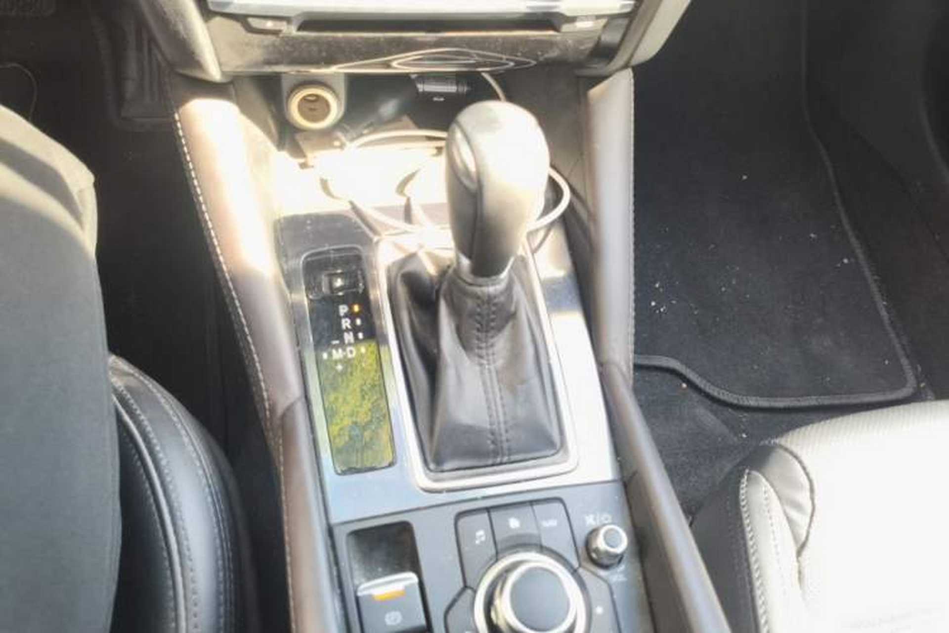 Used Mazda Atenza 2017 2.0L Blue Sky Luxury Edition Gear Lever