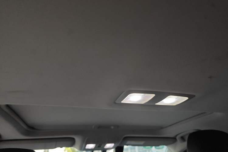 Used Mazda Atenza 2017 2.5L Blue Sky Prestige Edition Headliner