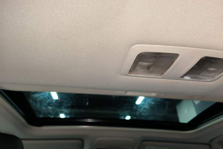 Used Mazda Atenza 2017 2.0L Blue Sky Luxury Edition Headliner