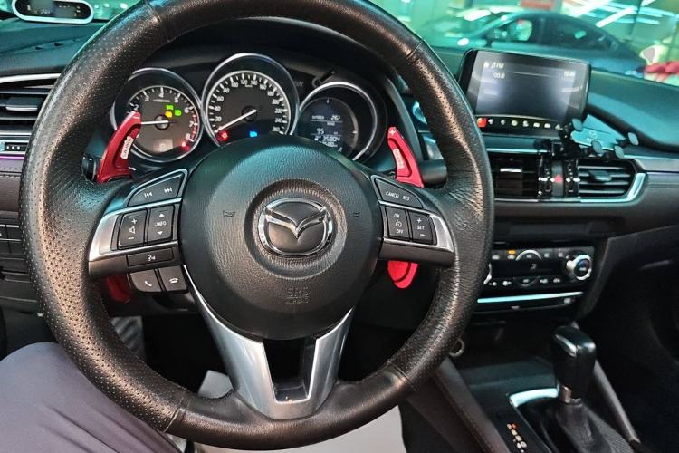Used Mazda Atenza 2017 2.5L Skyactiv Sport Edition Interior 2