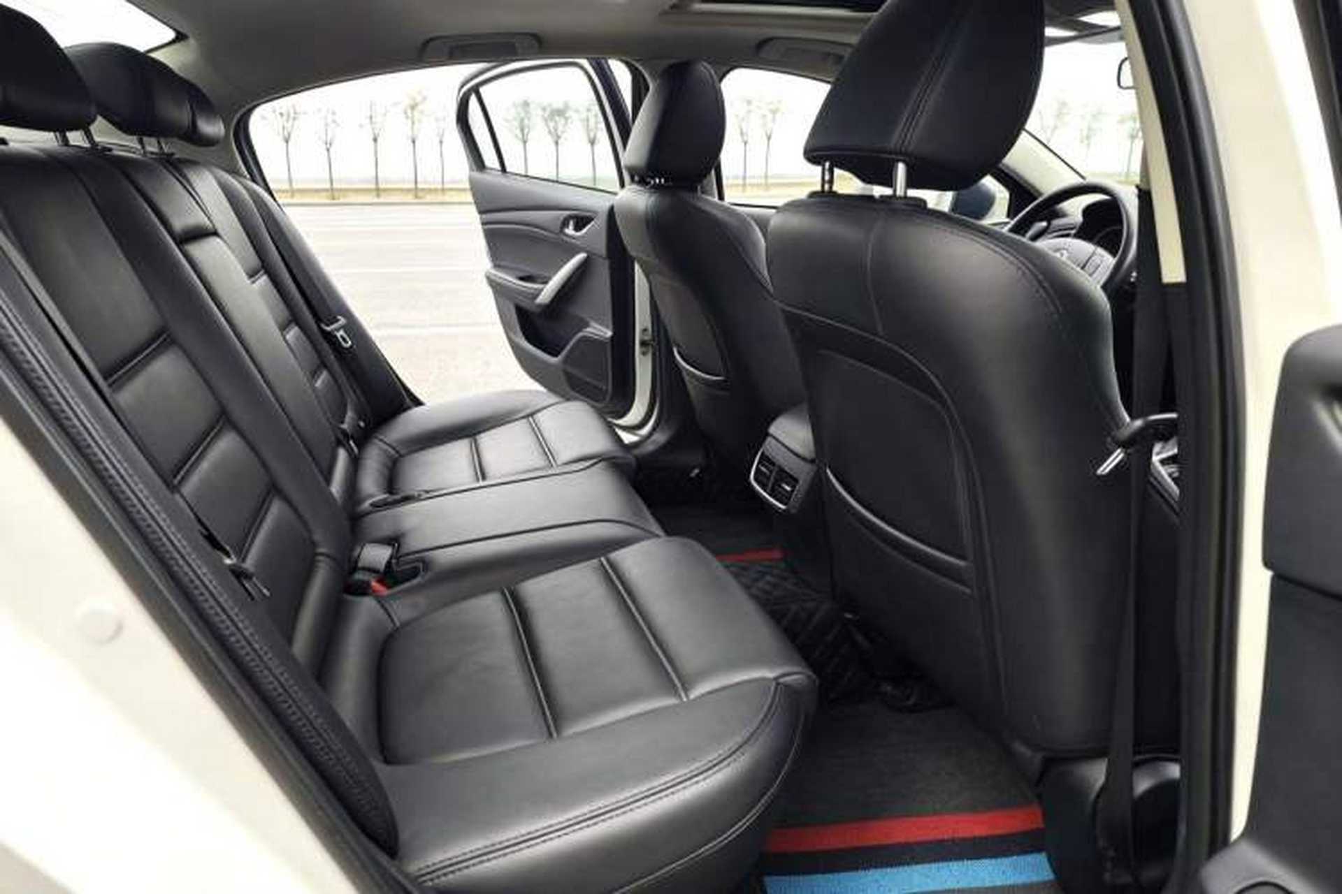 Used Mazda Atenza 2017 2.5L Skyactiv Sport Edition Interior 3