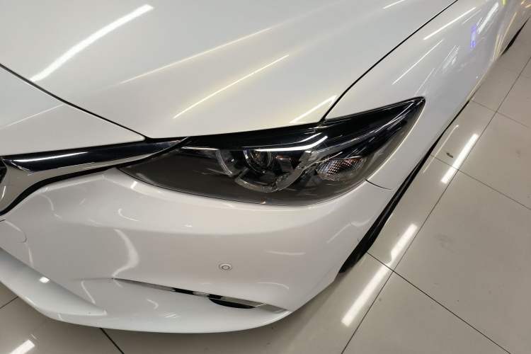 Used Mazda Atenza 2017 2.0L Blue Sky Luxury Edition Left Front Headlight