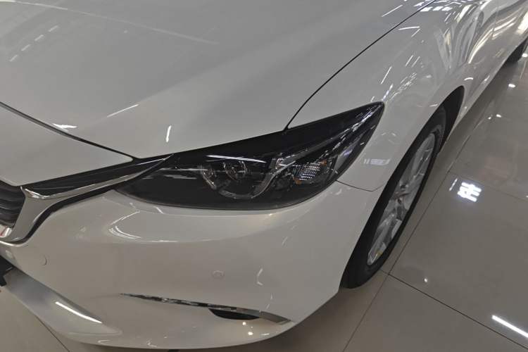 Used Mazda Atenza 2017 2.0L Blue Sky Luxury Edition Left Front Headlight