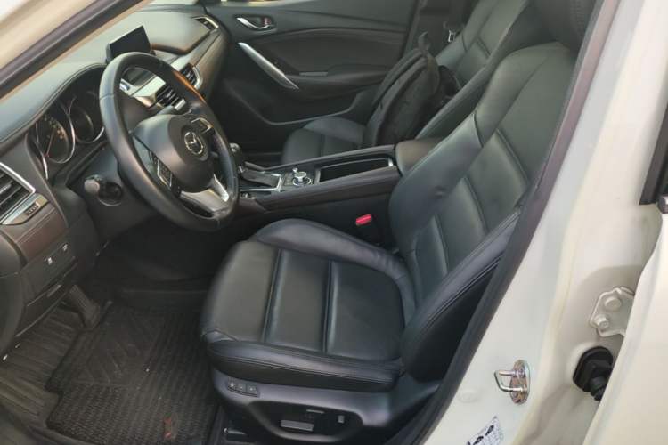 Used Mazda Atenza 2017 2.0L Blue Sky Luxury Edition Left Front Seat