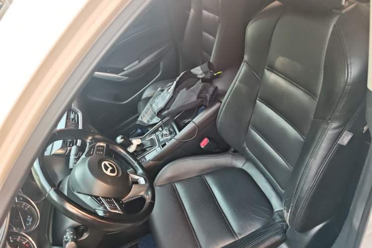 Used Mazda Atenza 2017 2.5L Blue Sky Prestige Edition Left Front Seat