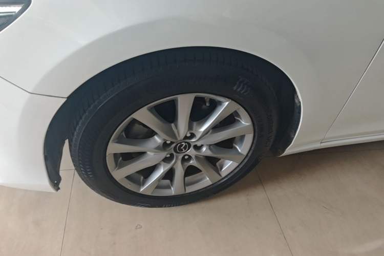 Used Mazda Atenza 2017 2.0L Blue Sky Prestige Edition Left Front Wheel Hub