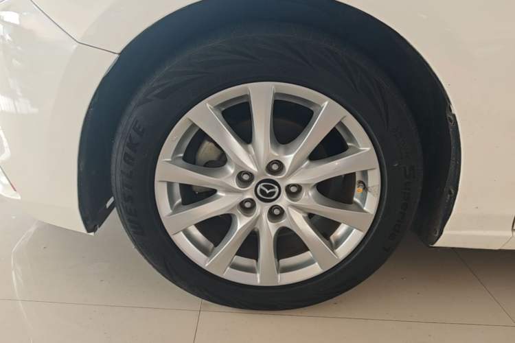 Used Mazda Atenza 2017 2.0L Blue Sky Prestige Edition Left Front Wheel Hub
