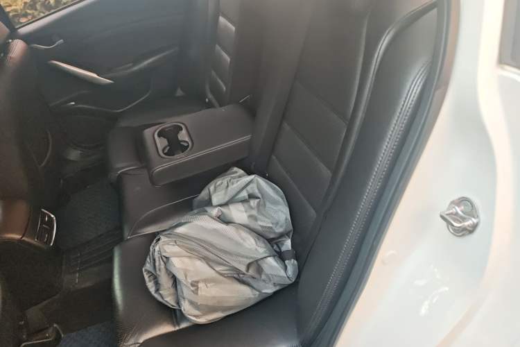 Used Mazda Atenza 2017 2.5L Blue Sky Prestige Edition Left Rear Seat