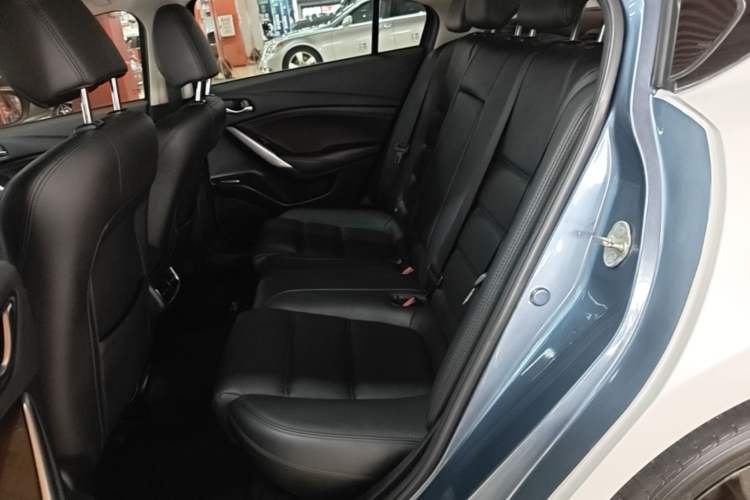 Used Mazda Atenza 2017 2.5L Blue Sky Prestige Edition Left Rear Seat