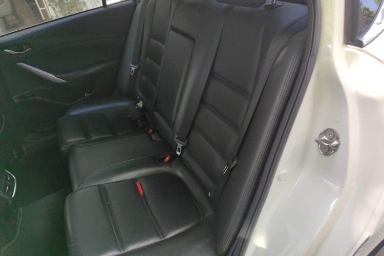 Used Mazda Atenza 2017 2.0L Blue Sky Prestige Edition Left Rear Seat