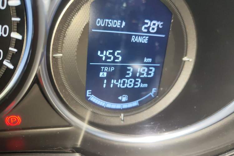 Used Mazda Atenza 2017 2.5L Skyactiv Sport Edition Odometer Close Up