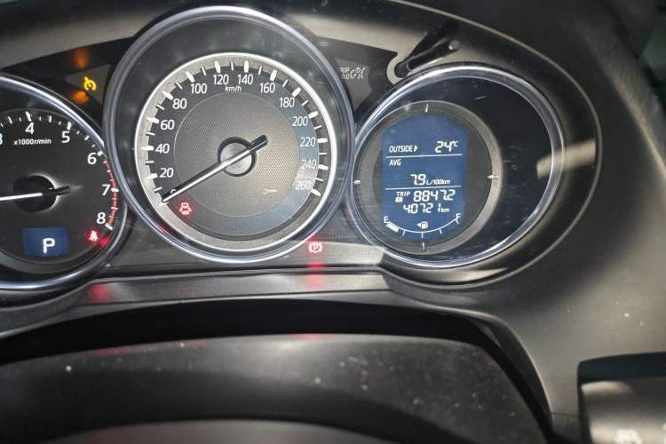 Used Mazda Atenza 2017 2.5L Skyactiv Sport Edition Odometer Close Up