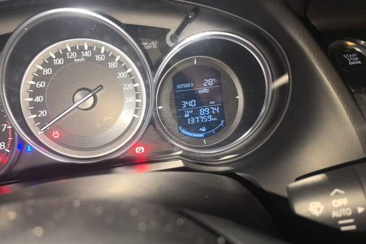 Used Mazda Atenza 2017 2.0L Blue Sky Luxury Edition Odometer Close Up