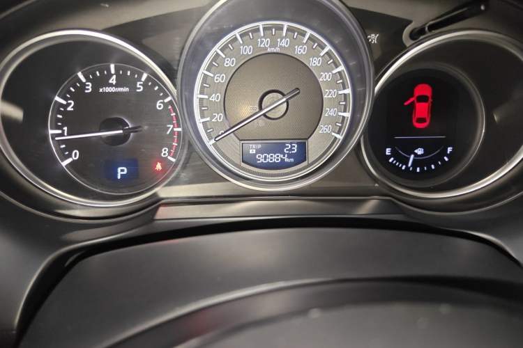 Used Mazda Atenza 2017 2.5L Blue Sky Prestige Edition Odometer Close Up