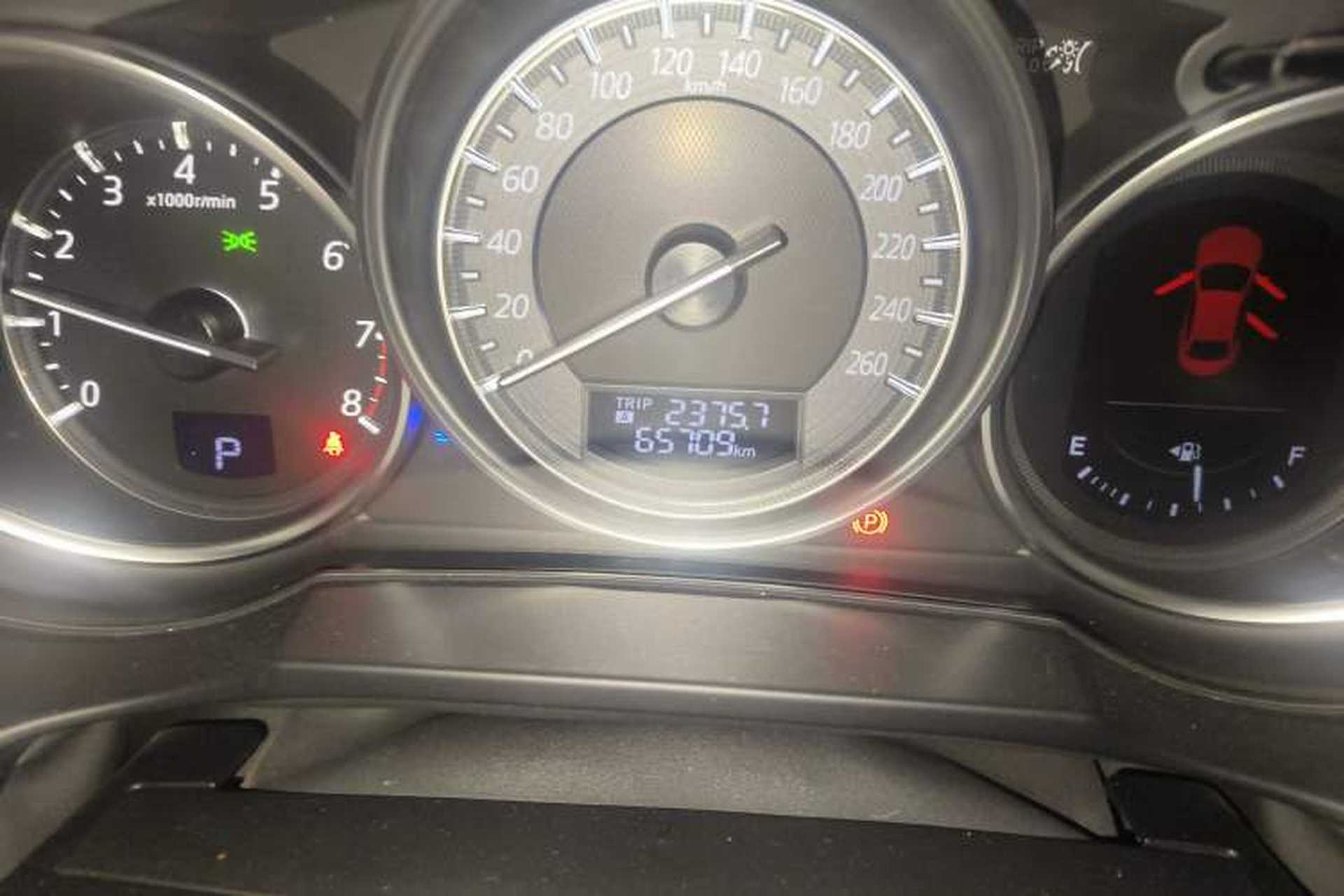 Used Mazda Atenza 2017 2.5L Blue Sky Prestige Edition Odometer Close Up