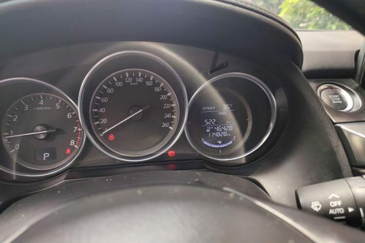 Used Mazda Atenza 2017 2.0L Blue Sky Luxury Edition Odometer Close Up