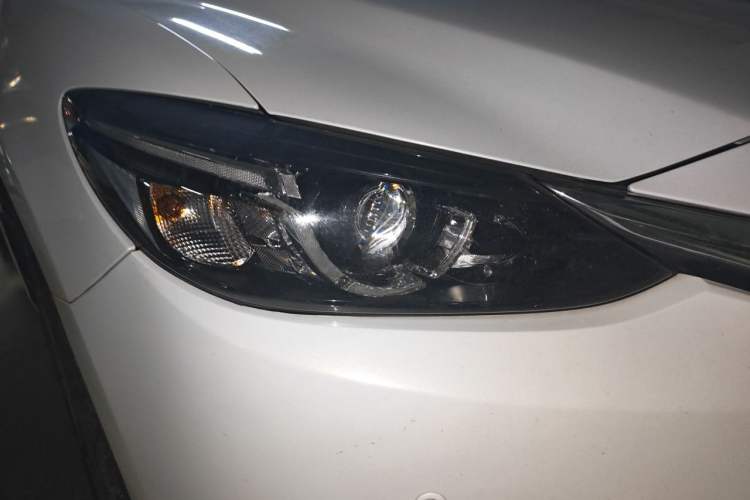Used Mazda Atenza 2017 2.5L Skyactiv Sport Edition Right Front Headlight