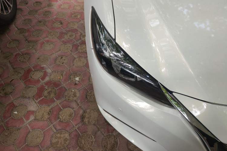 Used Mazda Atenza 2017 2.0L Blue Sky Luxury Edition Right Front Headlight