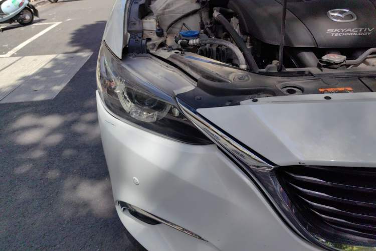 Used Mazda Atenza 2017 2.0L Blue Sky Prestige Edition Right Front Headlight