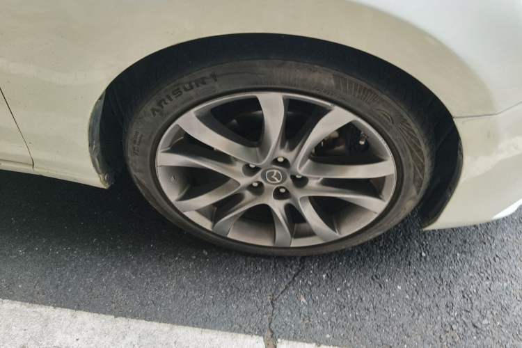 Used Mazda Atenza 2017 2.5L Blue Sky Prestige Edition Right Front Wheel Hub