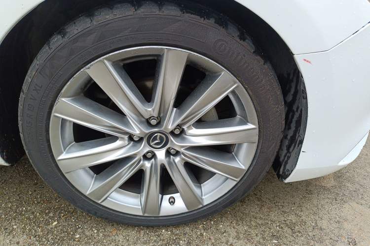 Used Mazda Atenza 2017 2.5L Blue Sky Prestige Edition Right Front Wheel Hub