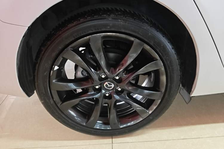 Used Mazda Atenza 2017 2.5L Blue Sky Prestige Edition Right Rear Wheel Hub