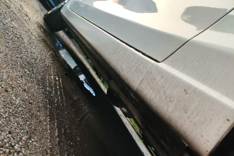 Used Mazda Atenza 2017 2.0L Blue Sky Luxury Edition Right Side Sill
