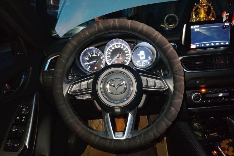 Used Mazda Atenza 2017 2.5L Blue Sky Prestige Edition Steering Wheel